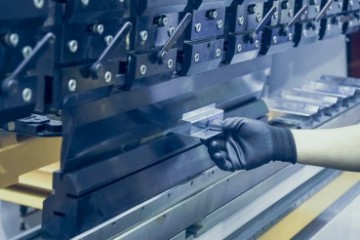 What software is used for sheet metal process analysis?