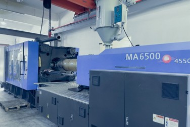 Injection Machine for Big